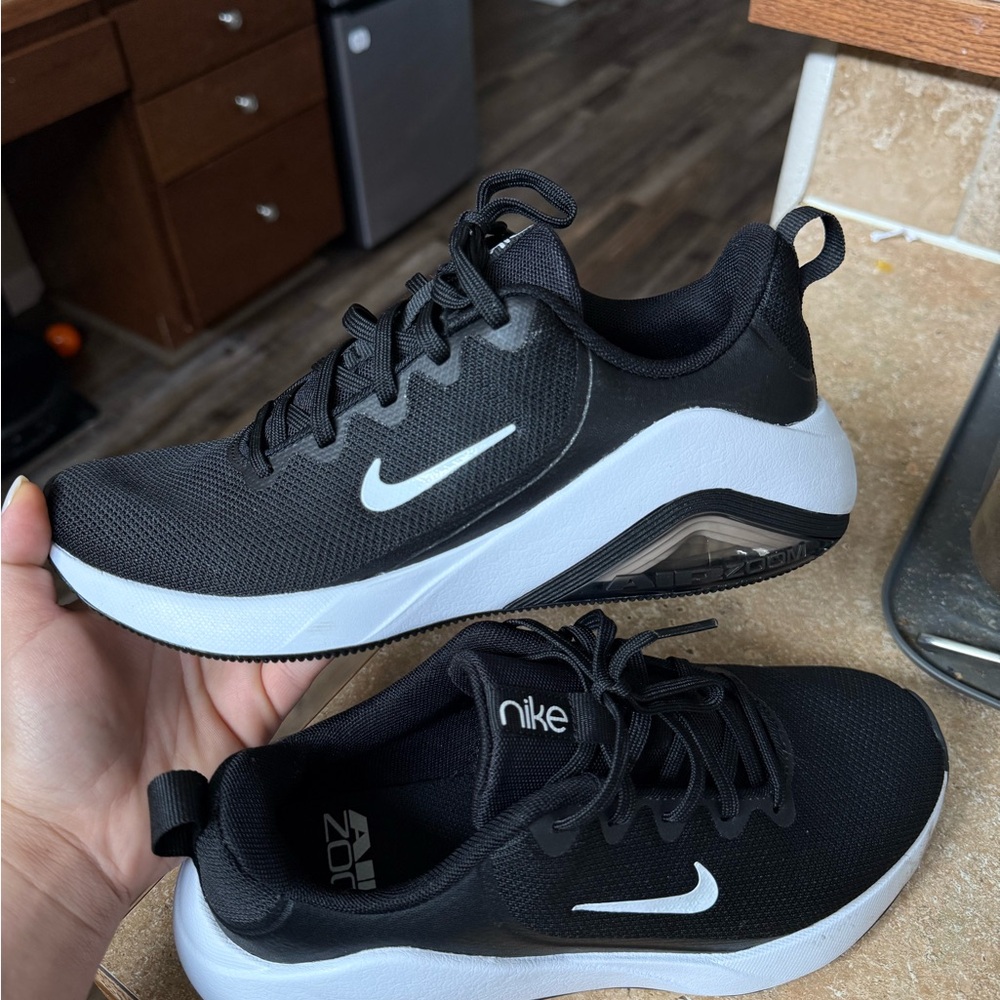 Nike Black Mesh Air Zoom Sneakers
